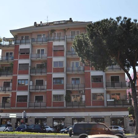 Domus Cornelia Acomodação com café da manhã Roma Exterior foto