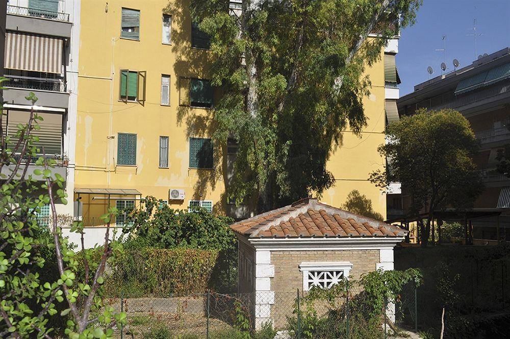Domus Cornelia Acomodação com café da manhã Roma Exterior foto